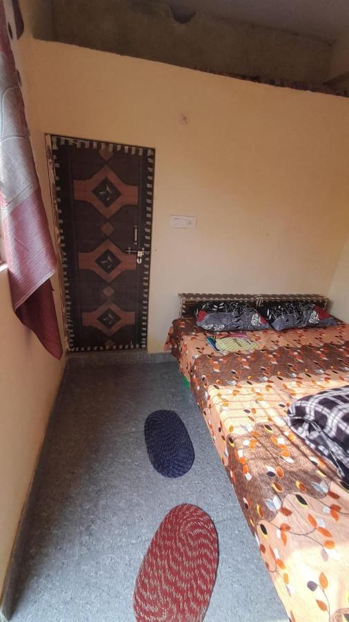 Gopal Sadan Hotel Vrindávan Kültér fotó